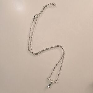 Silver teardrop/waterdrop pendant necklace 16 Inch vintage